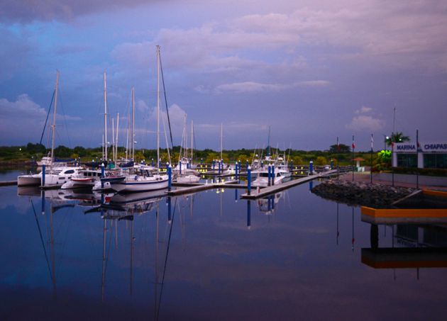 Atardecer en el Club de Yates Marina Chiapas