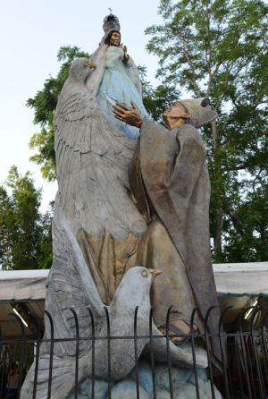 Mensajero de la Paz, Juan Pablo II en atrio de la catedral de Villahermosa, Tab.