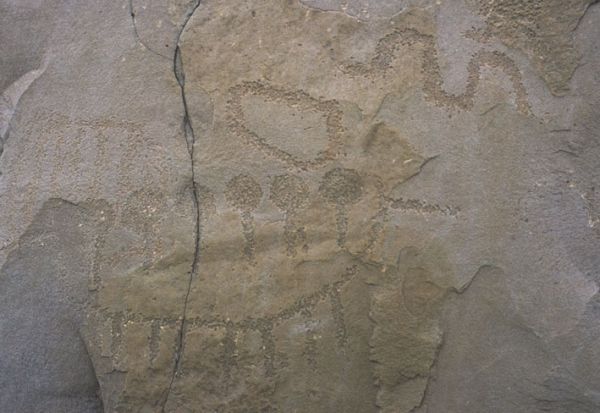 Petroglifos en rocas de Potrerillos, en Mina. Cerca de Mty, N.L.