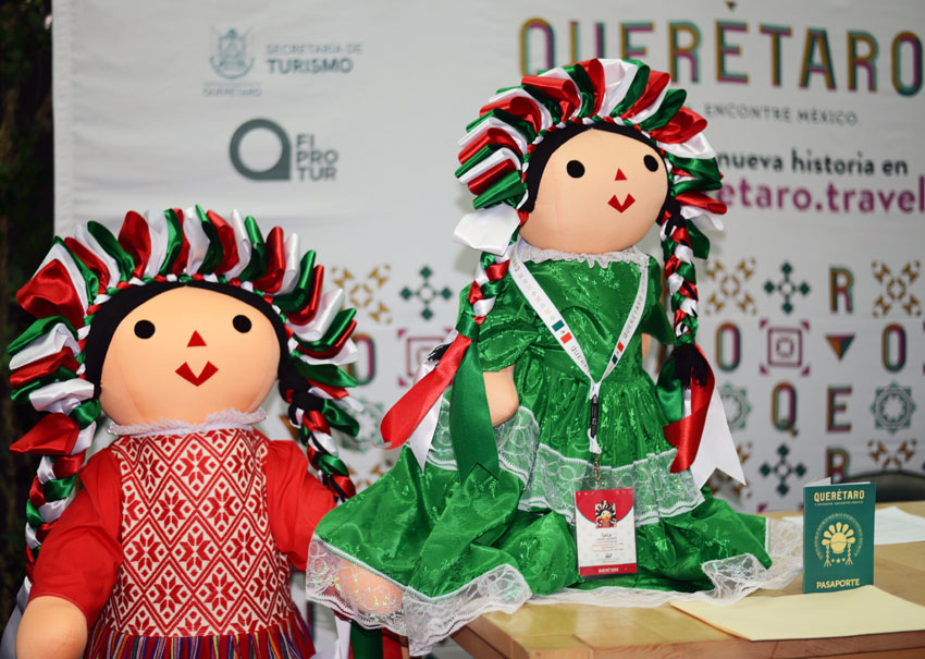 Muñecas Lele con uniforme de la selección Mexicana de Fútbol
